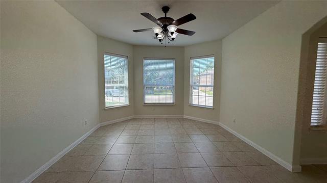 Building Photo - 1829 Persimmon Dr