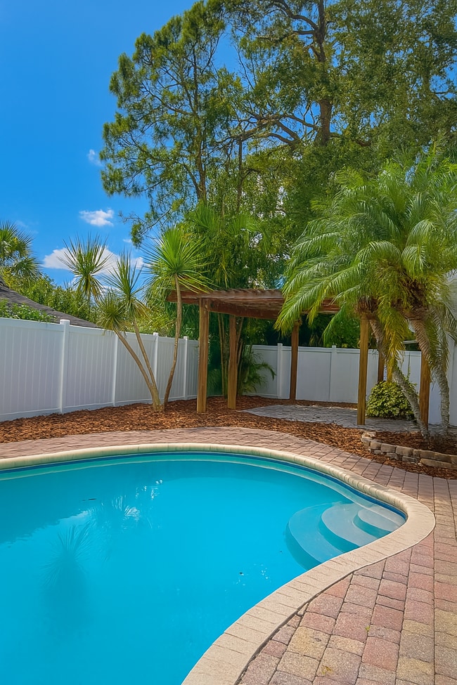 Building Photo - 3306 Del Prado Ct