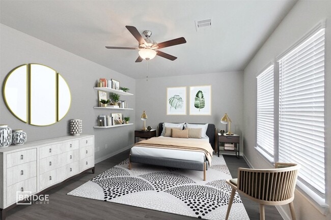 Building Photo - 341 Huisache St