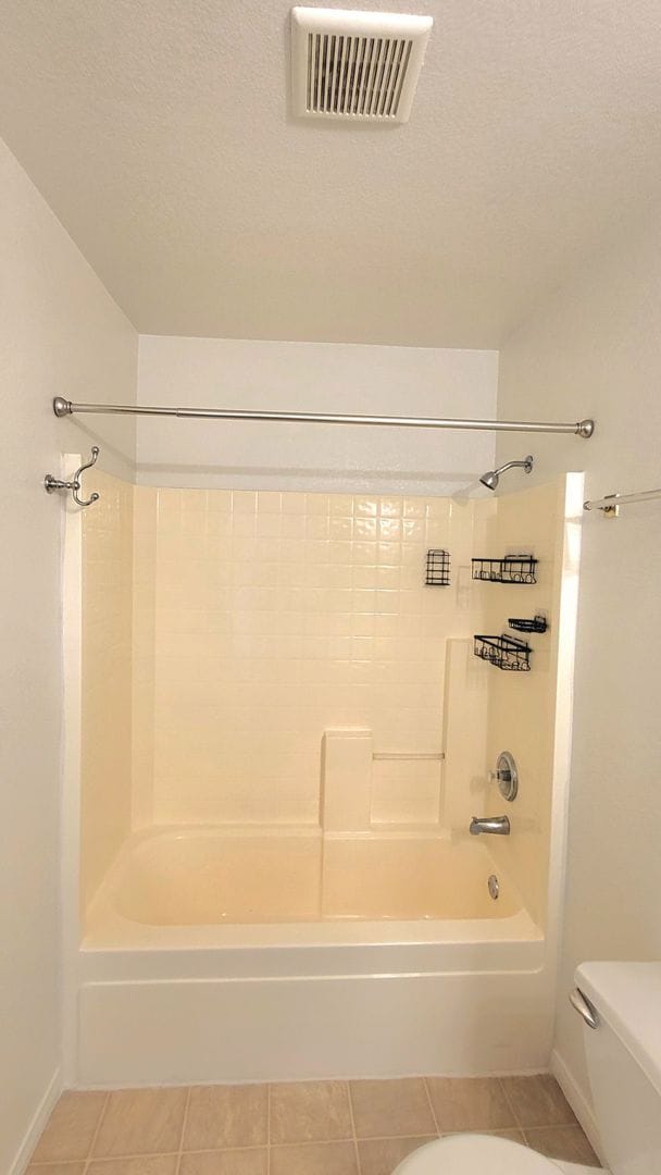 Building Photo - 2400 E Ambush St