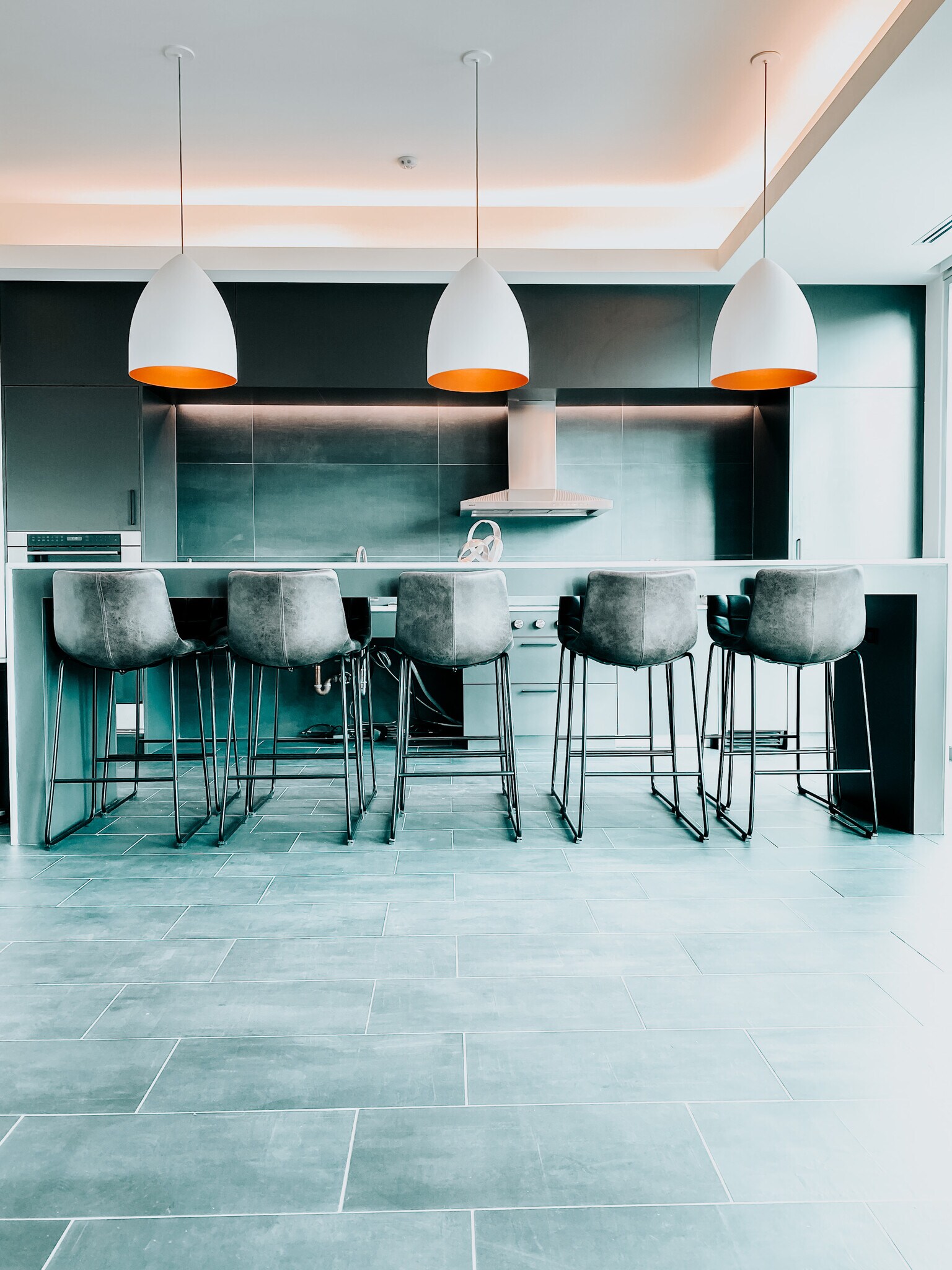 Building Photo - 334 W Schiller St