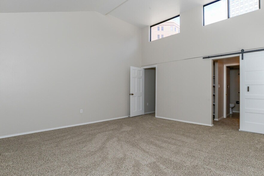 Building Photo - 1512 Larimer St