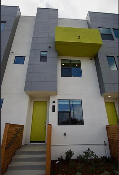 Building Photo - 1427 Wood St