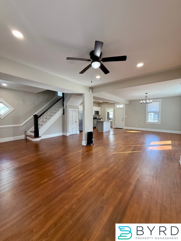 Building Photo - 3007 3rd Ave