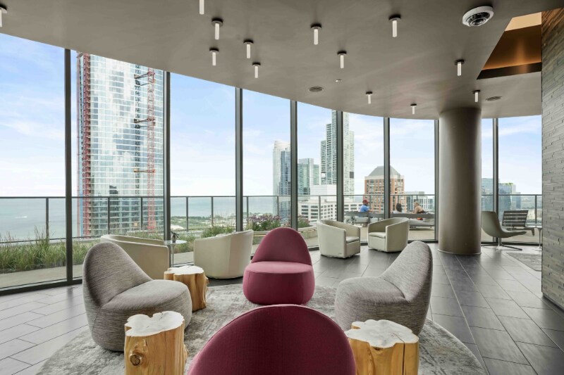 Building Photo - 901 S Holden Ct