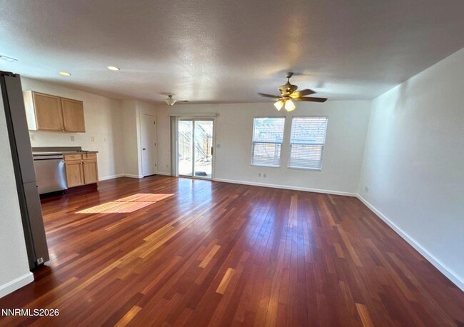 Building Photo - 986 Montero Dr