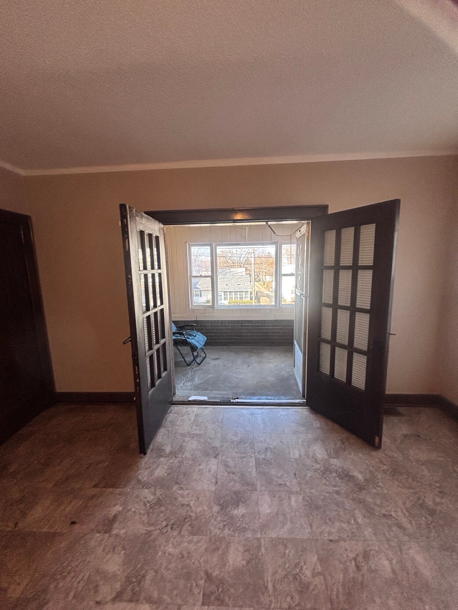 Building Photo - 435 W McKibben St