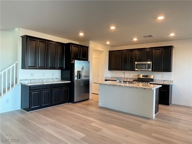 Building Photo - 6734 Chargehand Ave