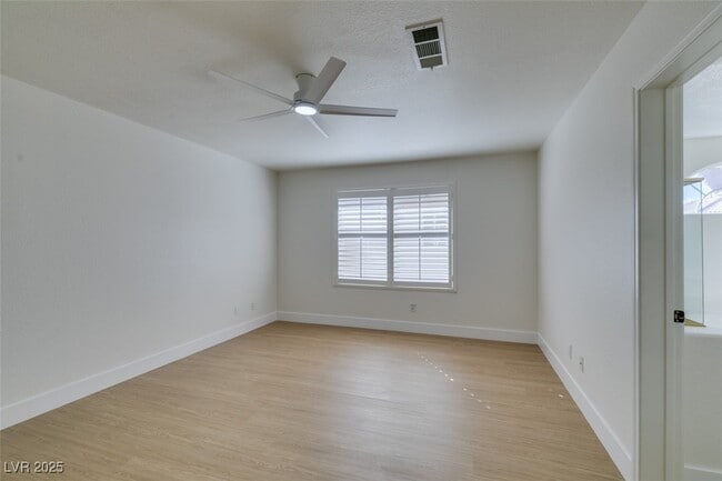 Building Photo - 11005 Carberry Hill St