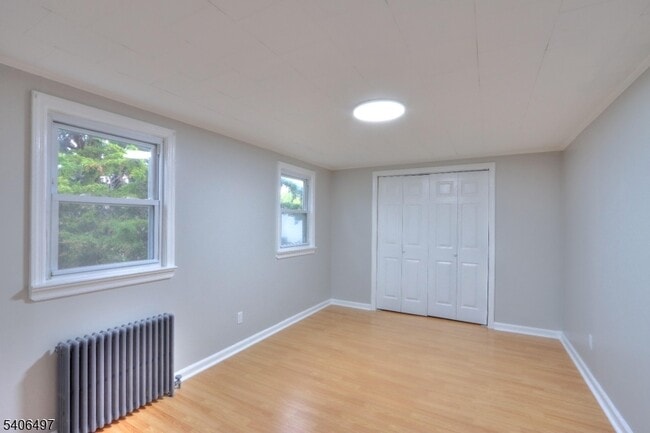 Building Photo - 109 Division Ave