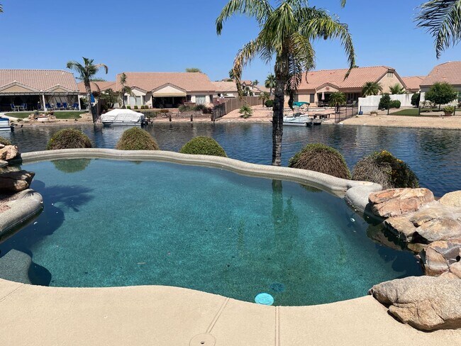 Building Photo - 3-6 Month Rental, Amazing Water Front Property With Private Pool!