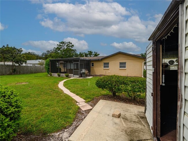 Building Photo - 14605 Brentwood Ln