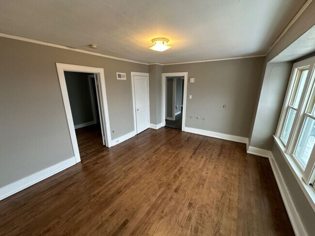 Building Photo - 3538-3540 N 2nd Lane - Duplex