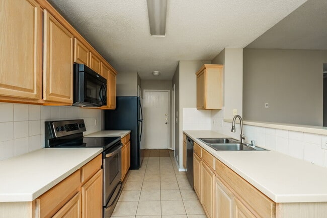 Building Photo - 3309 Teasbend Ct