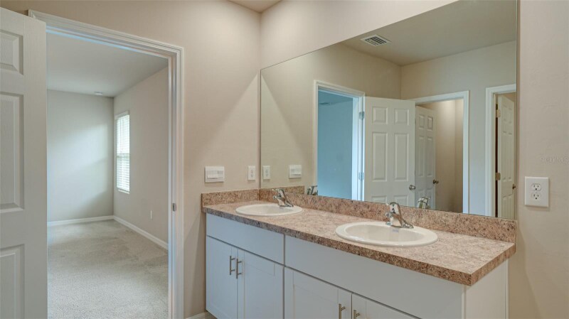 Building Photo - 2261 Barrister St