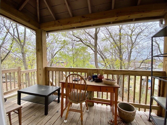 Building Photo - 12 Logan St