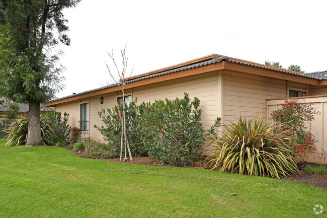 Building Photo - Beechwood