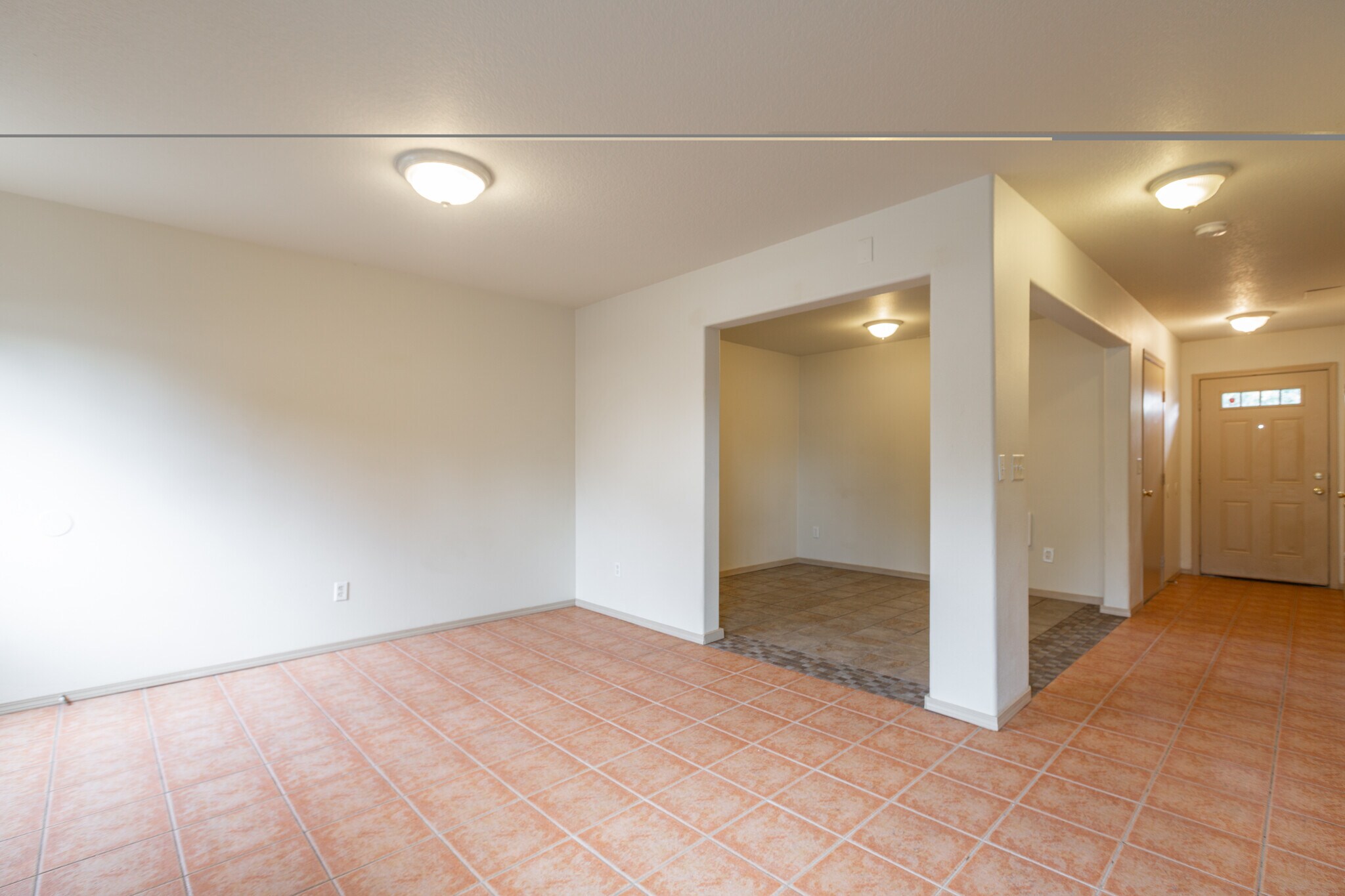 Building Photo - 2988 SE 122nd Ave