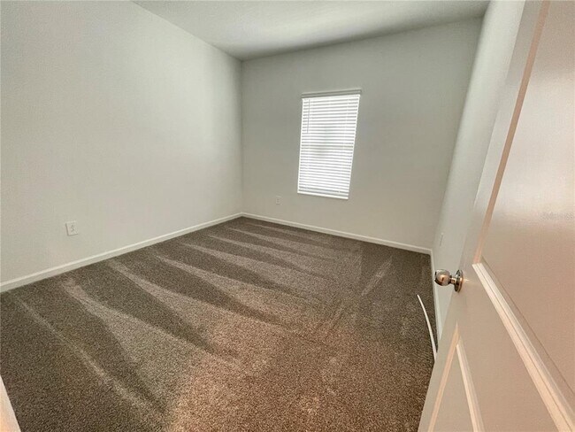 Building Photo - 1424 Brentwood Dr