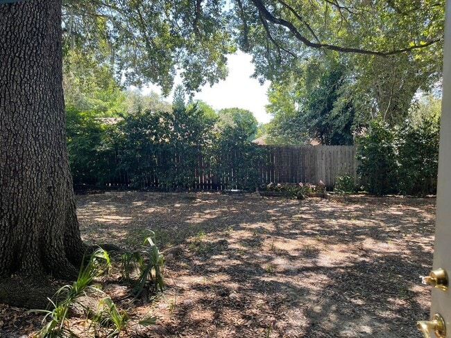 Building Photo - Charming 3 Bed / 2 Bath Home in Winter Spr...