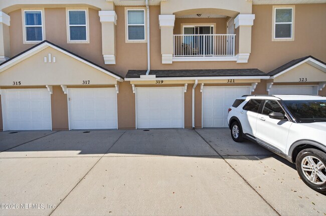 Building Photo - 319 Golden Lake Loop