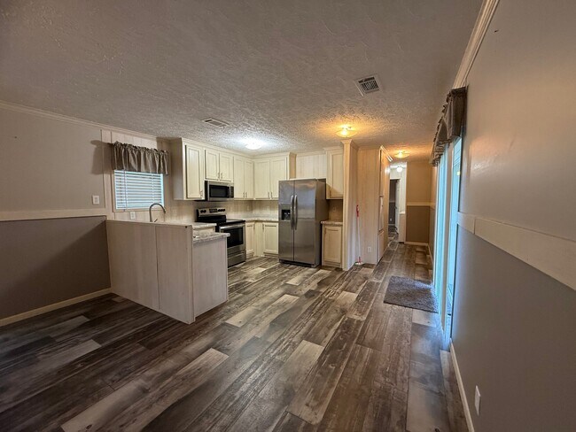 Building Photo - 18140 Our Pl Ln