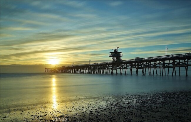 Building Photo - 256 Avenida Madrid