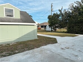 Building Photo - 2226 Virginia Ave