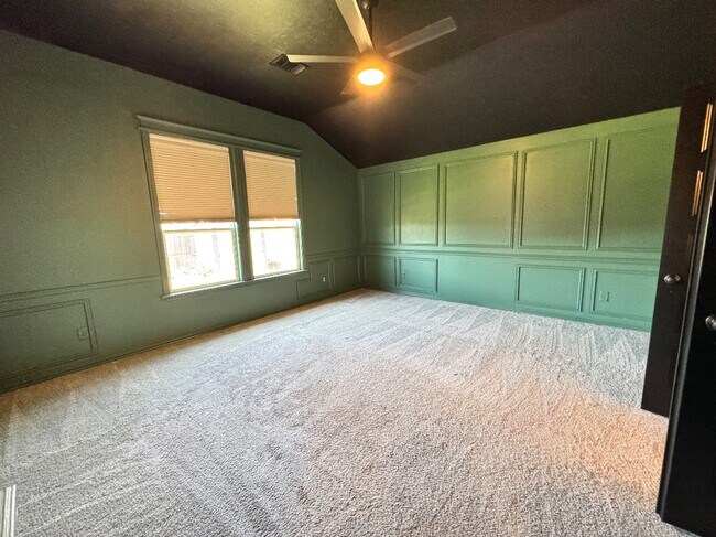 Building Photo - 1104 Black Mesa Rd