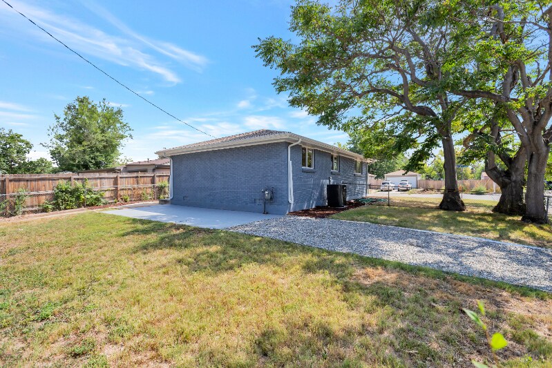 Building Photo - 6933 W 52nd Pl