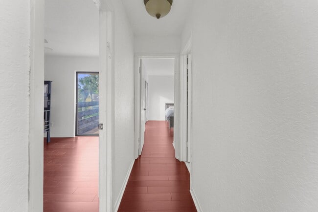 Building Photo - 7621 Sierra Terrace W