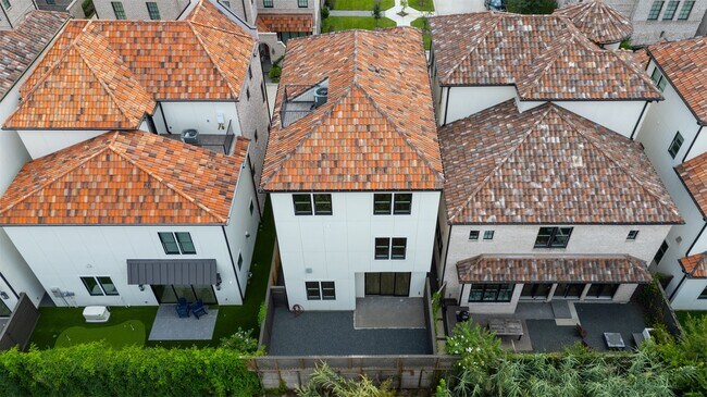 Building Photo - 7550 Little Caprese Ln