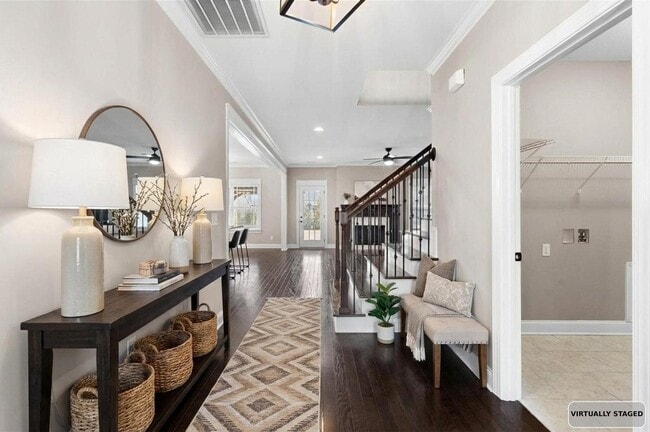 Building Photo - 7458 White Pine Dr