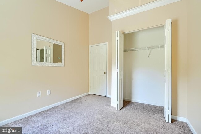 Building Photo - 30 Old Forge Ct