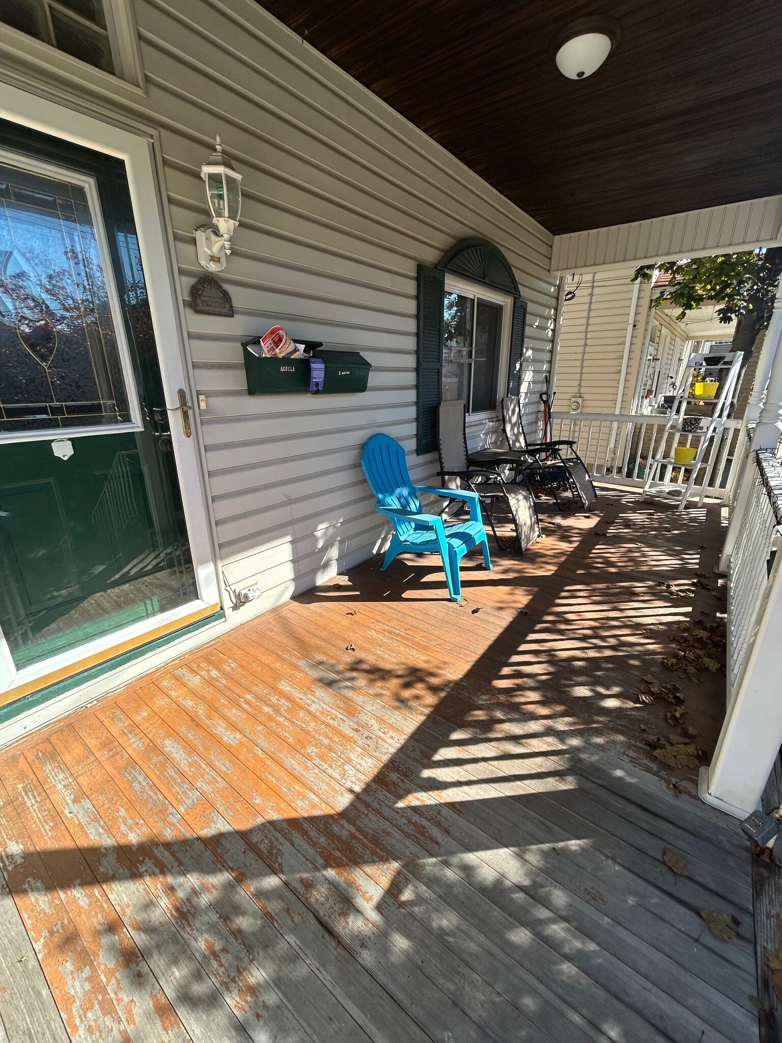 Building Photo - 131 5th St