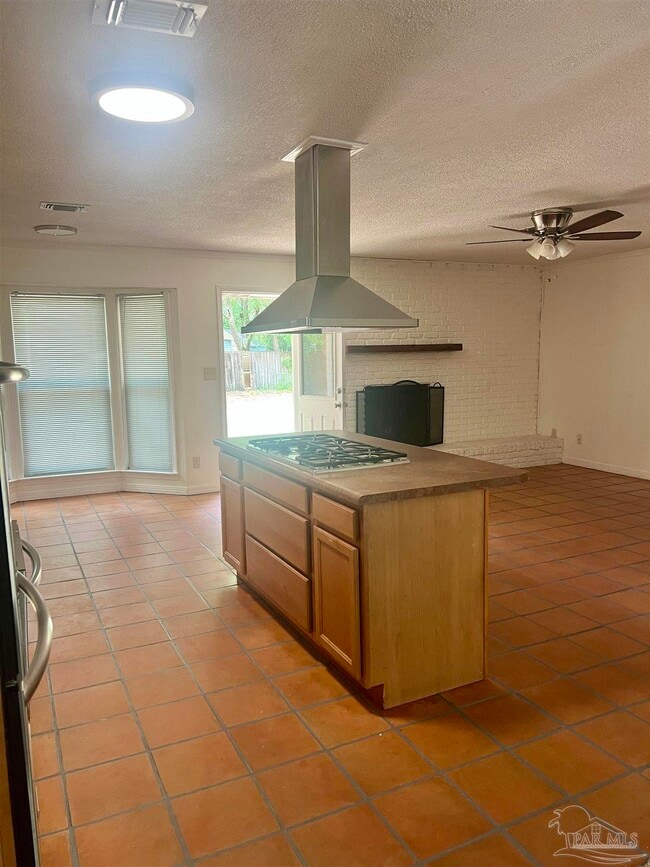 Building Photo - 211 Cordoba St