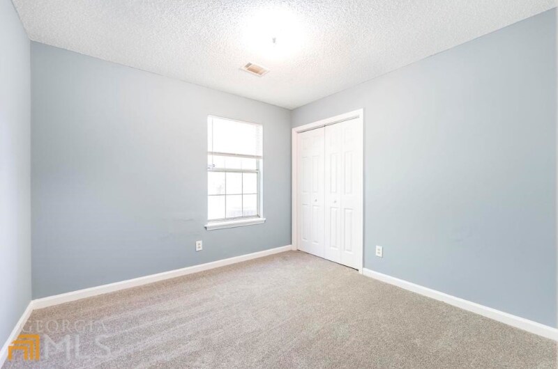 Building Photo - 100 Mauldon Ct