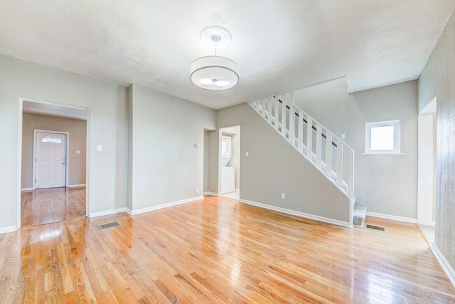 Building Photo - Available JULY 2026  - RENOVATED 3 Bedroom Home w/ Garage, City Views + MORE!
