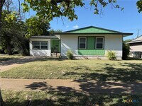 Building Photo - 952 Fannin Loop