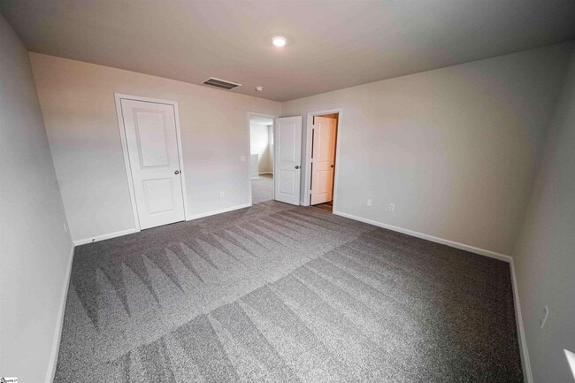 Building Photo - 112 Myers Ln