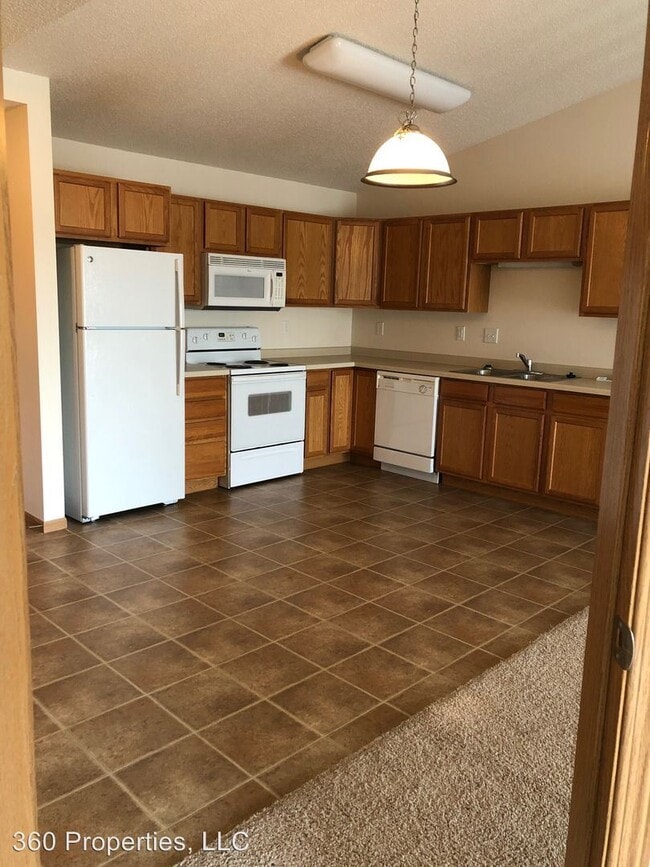 3500 8th Ave S 3500 8th Ave S Moorhead MN 56560 Apartment Finder