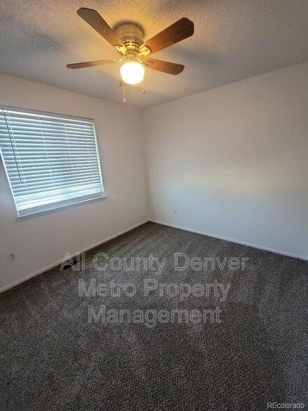 Building Photo - 12151 Bellaire Pl