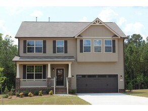 Building Photo - ~~ Charming 4 Bedroom in Logan Ridge Subdivision ~~