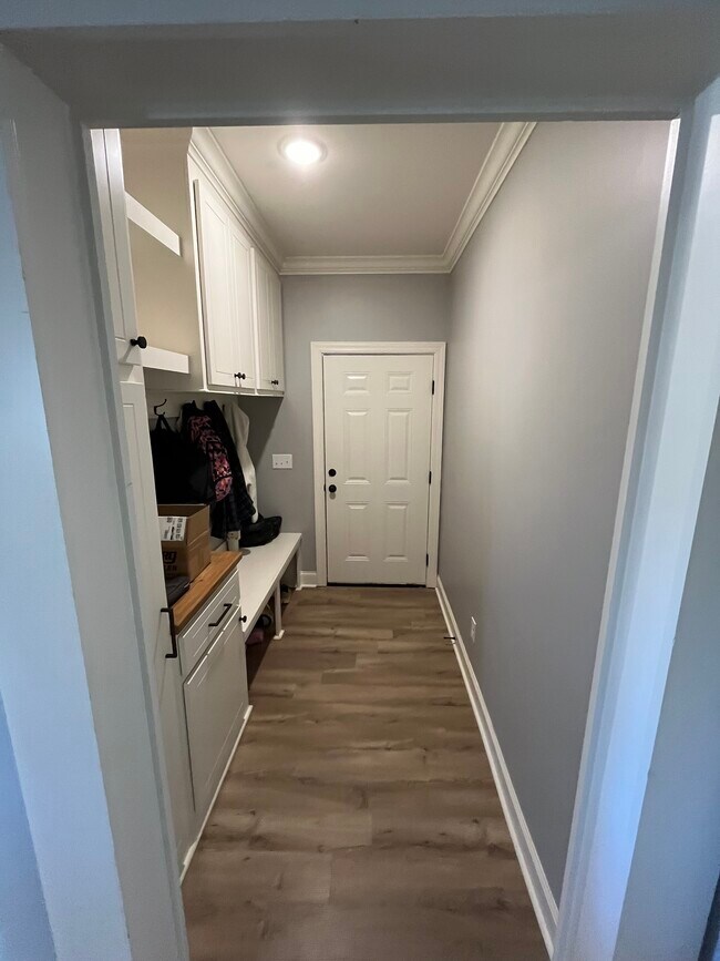 Building Photo - 837 Long Leaf Cir