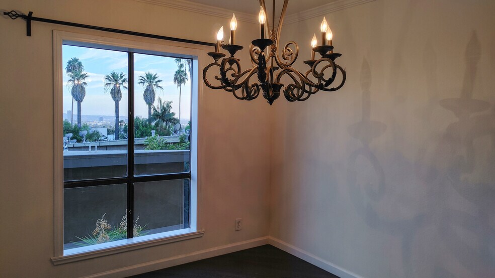 Building Photo - 1730 Camino Palmero St