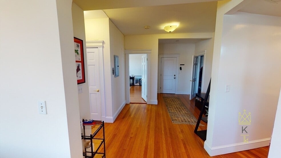 Building Photo - 210 Winthrop Rd