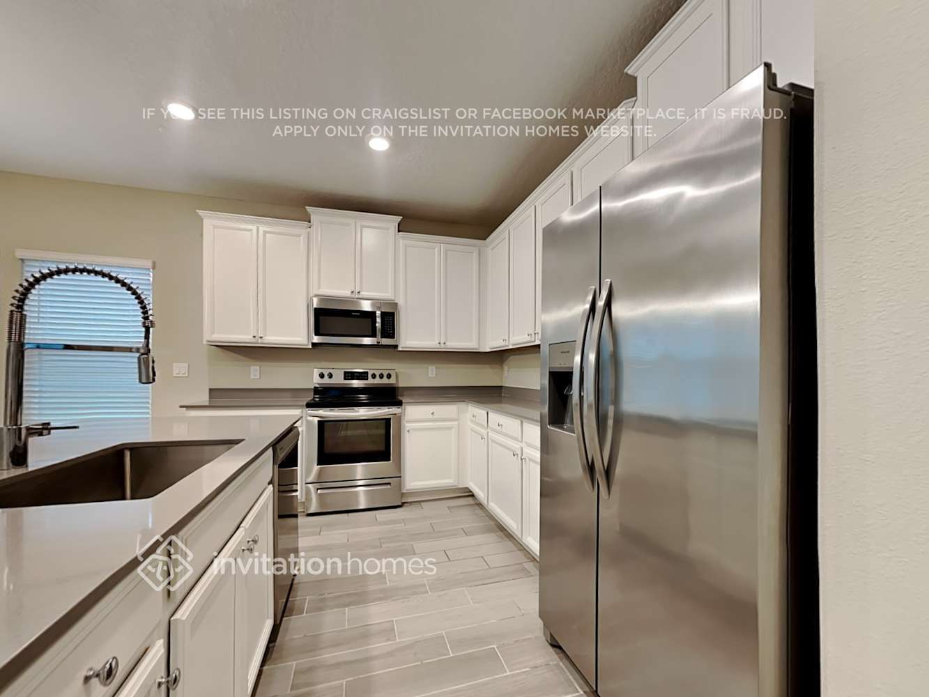 Building Photo - 9986 Lemon Grass Ln