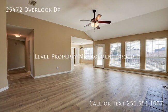 Building Photo - 25472 Overlook Dr