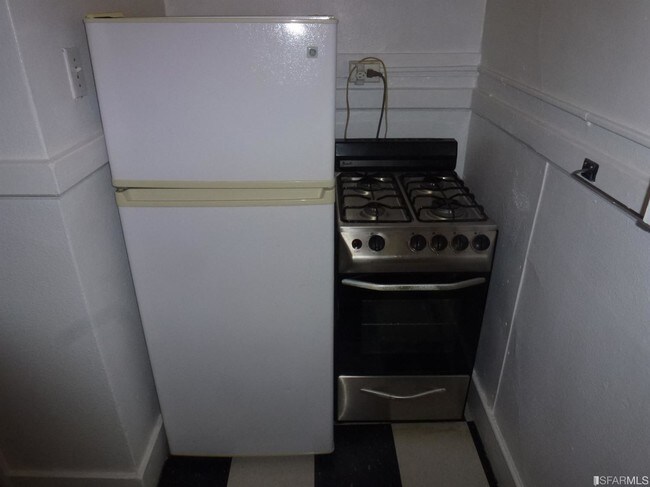 Building Photo - 1086 Post St