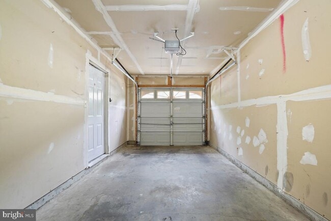 Building Photo - 7017 Migliori Ct